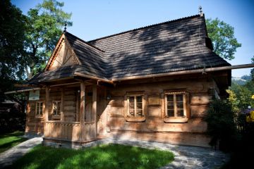 Muzeum Stylu Zakopiańskiego - Inspiracje im. Marii i Bronisława Dembowskich - zabytki i zwiedzanie - muzeum - Zakopane