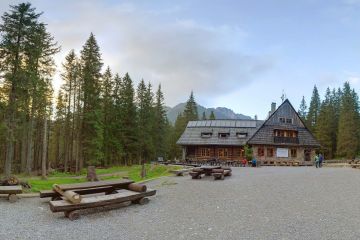 Schronisko PTTK na Hali Ornak  - schroniska - schronisko - Tatry