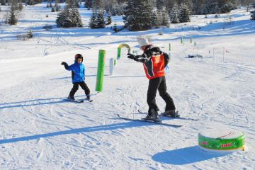 Szkoła narciarska i snowboardowa Ski Plus - szkoły narciarskie - szkoła narciarskia - Jurgów