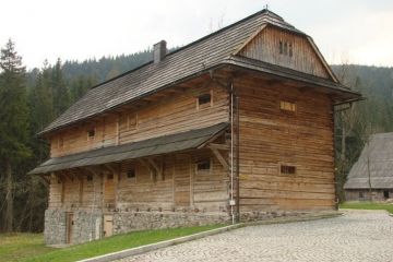 Spichlerz. Zamoyscy i ich dzieło - zabytki i zwiedzanie - muzeum - Zakopane