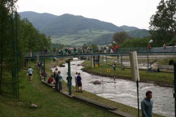 Wietrznica Tor Kajakarstwa Górskiego - dla aktywnych - rafting spływ kajakowy / pontonowy - Łącko